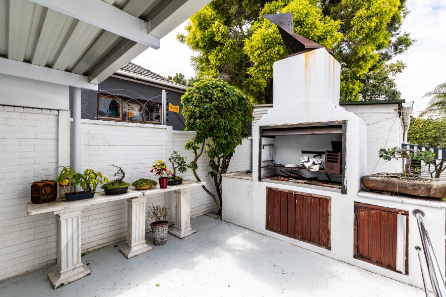 To Let commercial Property for Rent in Berea Eastern Cape